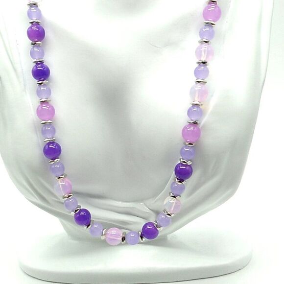 Amethyst Ombre Beads with Silver-Tone Spacers 14" Drop Necklace NWOT - Picture 2 of 9